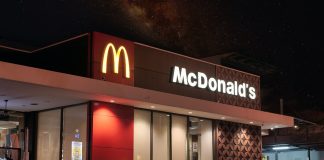 Quantos McDonalds existem no mundo?